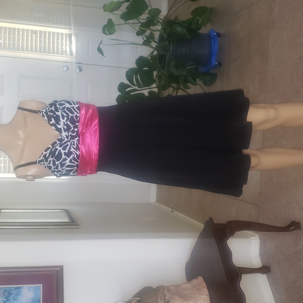 Jodi Kristopher Adjustable Spaghetti Strap Empire - image 1